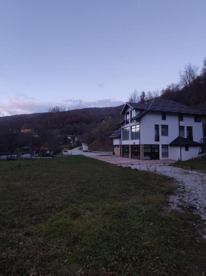 Bed and Breakfast Zlatarska Dolina Нова-Варош Екстер'єр фото