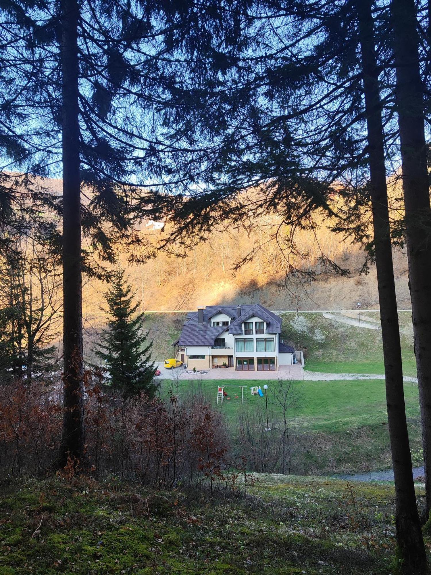 Bed and Breakfast Zlatarska Dolina Нова-Варош Екстер'єр фото